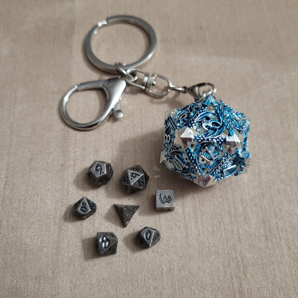 Mini DND blue gamer keychain dice set 6mm set of 7 polyhedral dice in D20